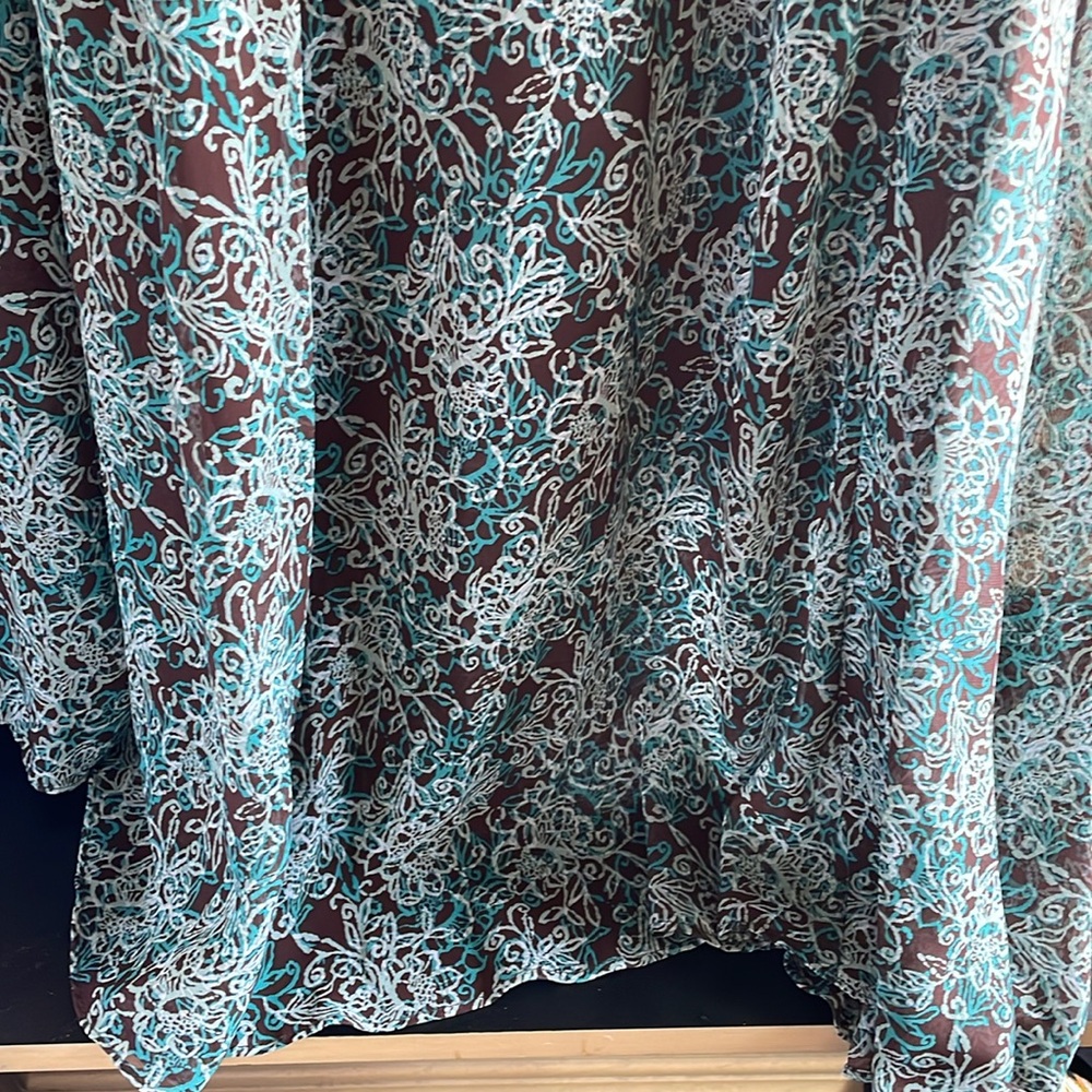 Dress - Picture 6 of 6